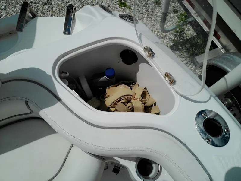 Slide: The Image of Glasstream 24 2023 - 6039647