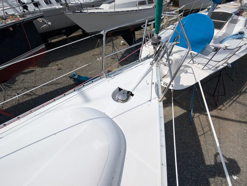 Slide: The Image of Beneteau 331 2003 - 6039694