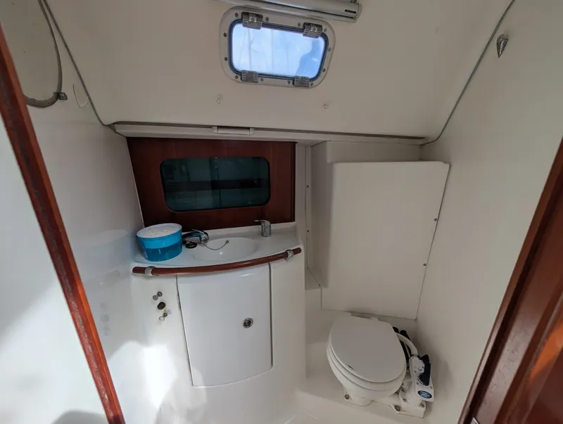 Slide: The Image of Beneteau 331 2003 - 6039684