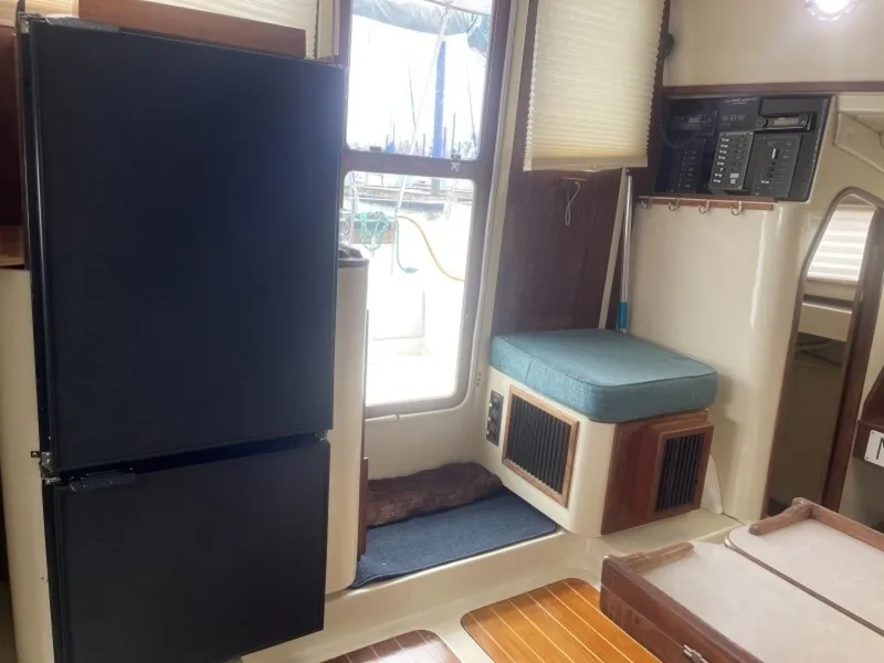 Slide: The Image of Gemini 105M 1997 - 6039795