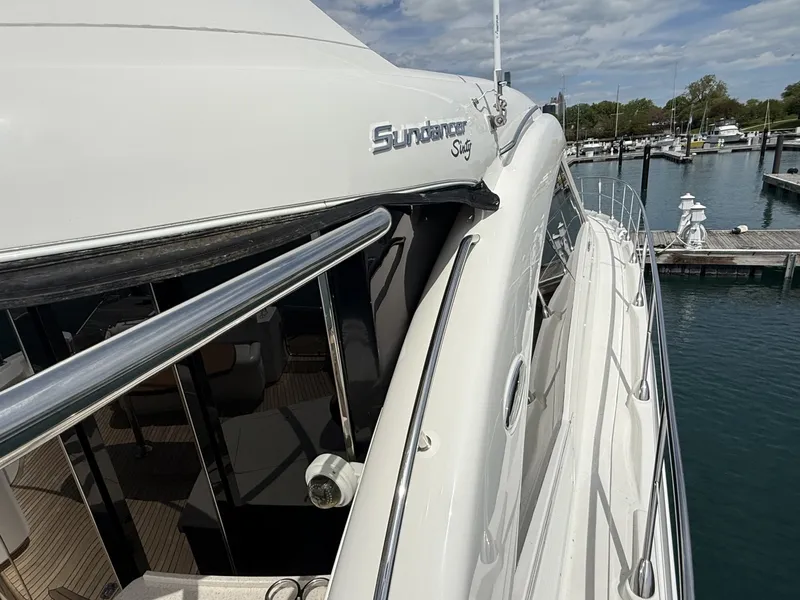 Slide: The Image of Sea Ray 60 Sundancer 2009 - 6187964