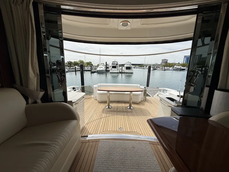 Slide: The Image of Sea Ray 60 Sundancer 2009 - 6187984