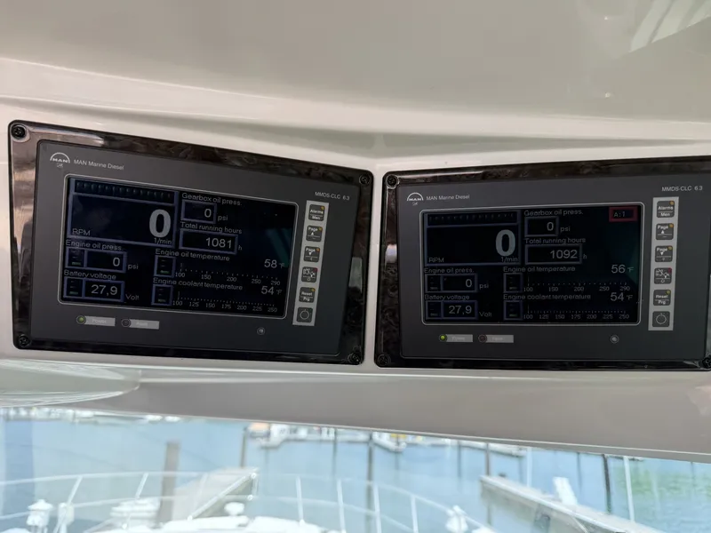 Slide: The Image of Sea Ray 60 Sundancer 2009 - 6187994
