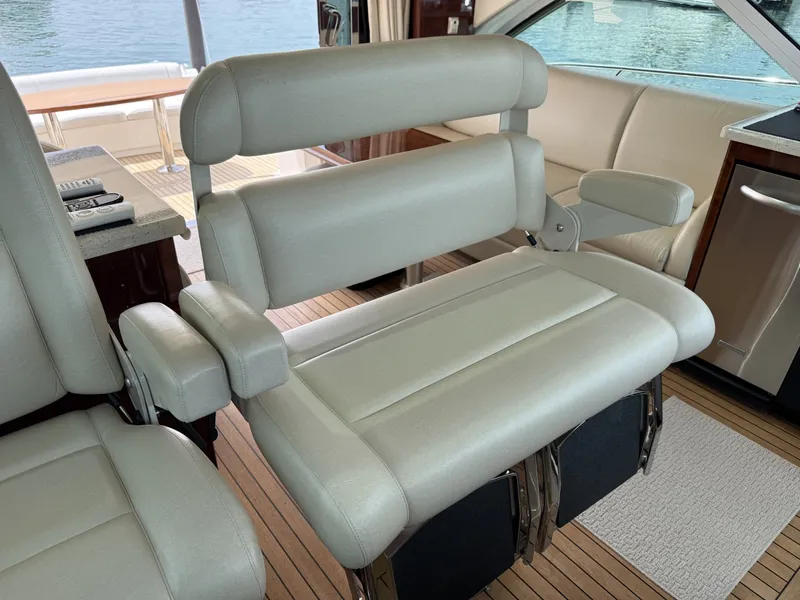 Slide: The Image of Sea Ray 60 Sundancer 2009 - 6187997