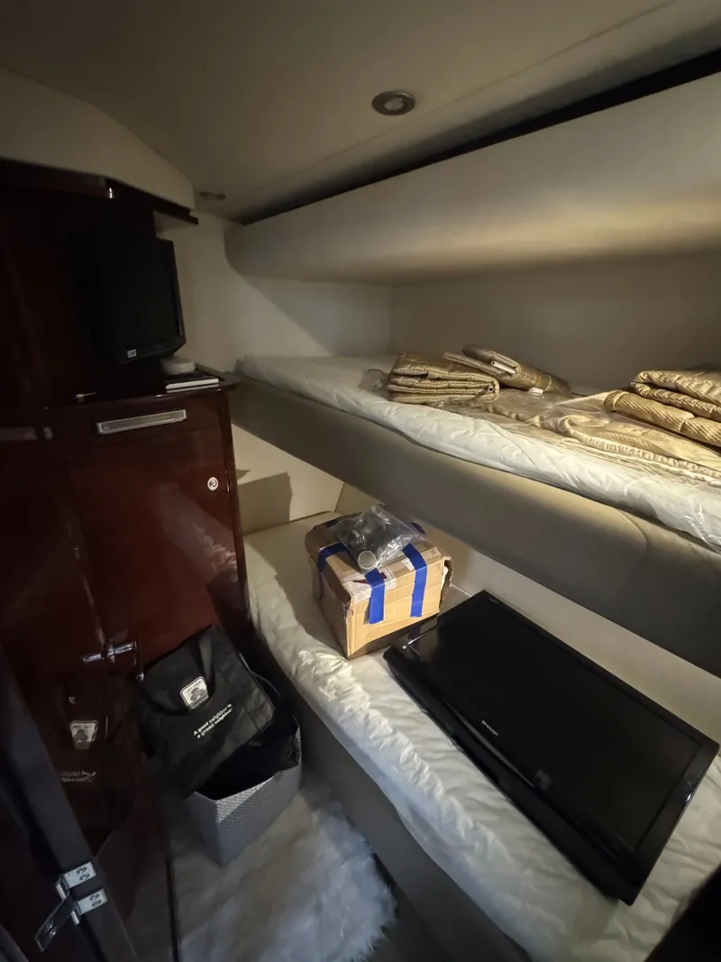 Slide: The Image of Sea Ray 60 Sundancer 2009 - 6039769