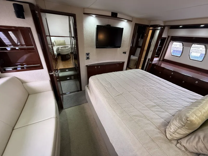Slide: The Image of Sea Ray 60 Sundancer 2009 - 6188018