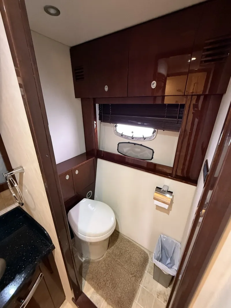 Slide: The Image of Sea Ray 60 Sundancer 2009 - 6188019