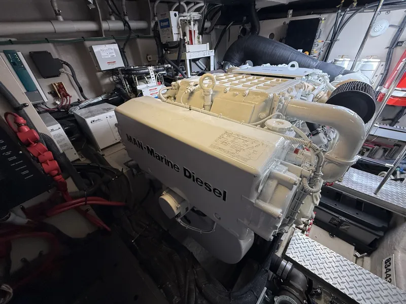 Slide: The Image of Sea Ray 60 Sundancer 2009 - 6187975