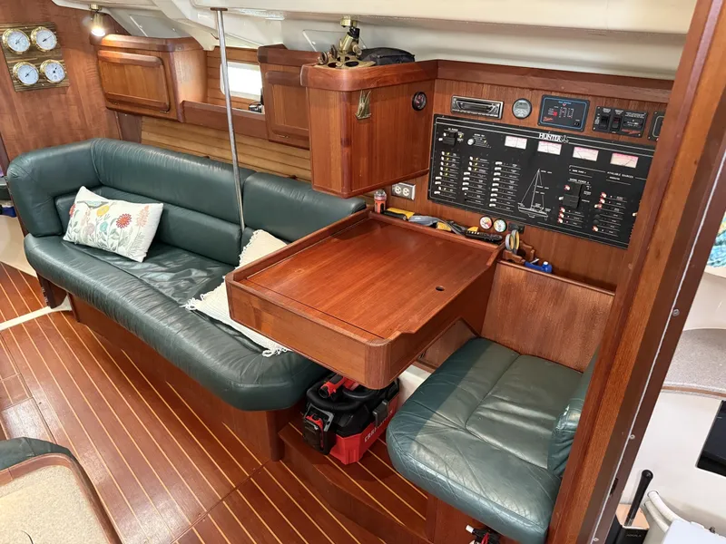 Slide: The Image of Hunter 40.5 Legend 1996 - 6046258