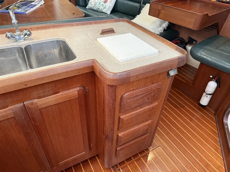 Slide: The Image of Hunter 40.5 Legend 1996 - 6046271