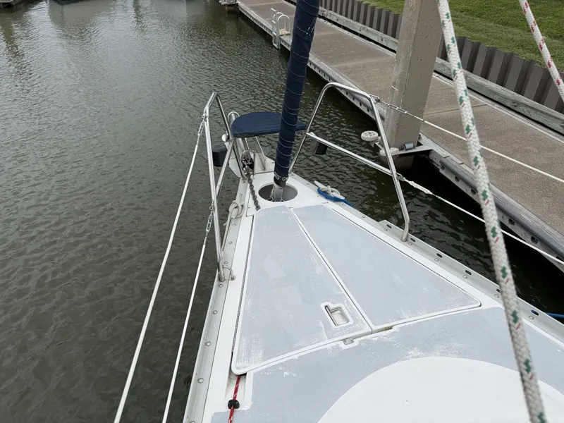 Slide: The Image of Hunter 40.5 Legend 1996 - 6046284