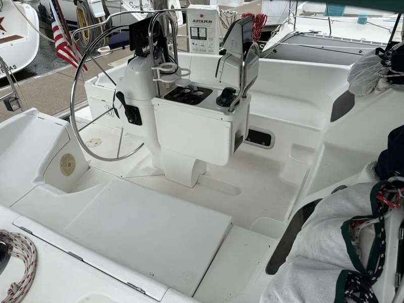 Slide: The Image of Hunter 40.5 Legend 1996 - 6046289