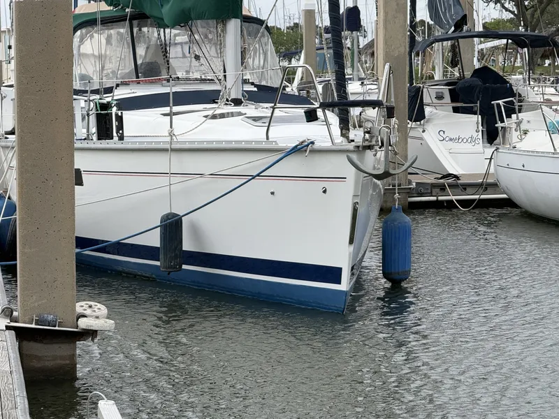 Slide: The Image of Hunter 40.5 Legend 1996 - 6046290