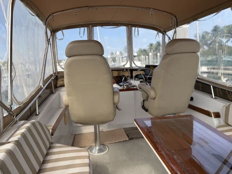 Slide: The Image of Sabreline 36 Fast Trawler 1997 - 6040078