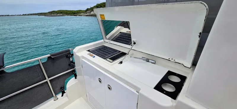 Slide: The Image of Beneteau Swift Trawler 41 Fly 2022 - 6040047