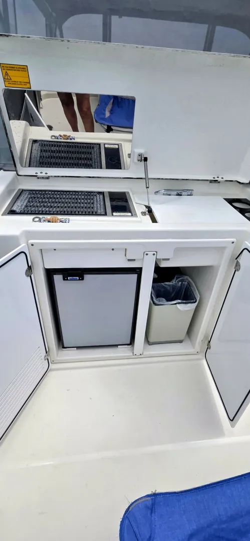 Slide: The Image of Beneteau Swift Trawler 41 Fly 2022 - 6040048