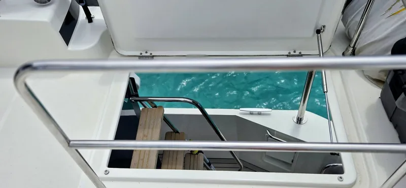 Slide: The Image of Beneteau Swift Trawler 41 Fly 2022 - 6040059