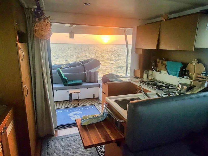 Slide: The Image of Beneteau Swift Trawler 41 Fly 2022 - 6040072