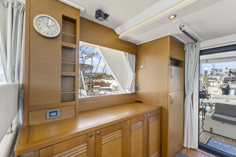 Slide: The Image of Beneteau Swift Trawler 41 Fly 2022 - 6223577