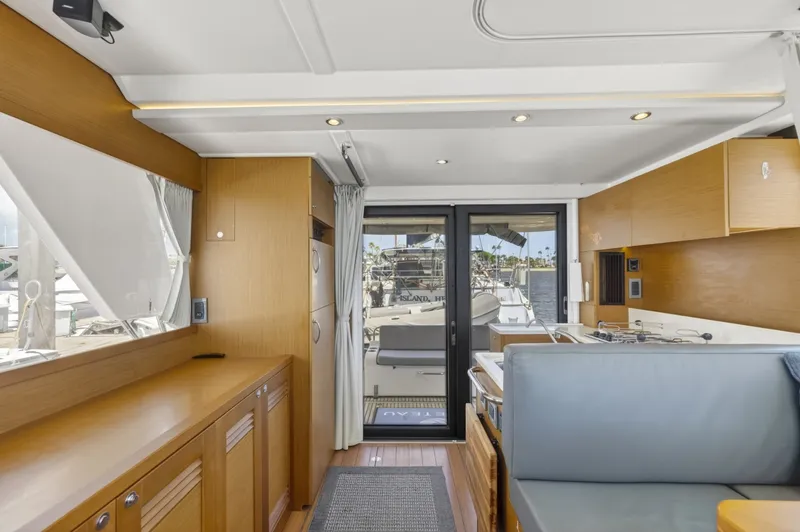 Slide: The Image of Beneteau Swift Trawler 41 Fly 2022 - 6223580
