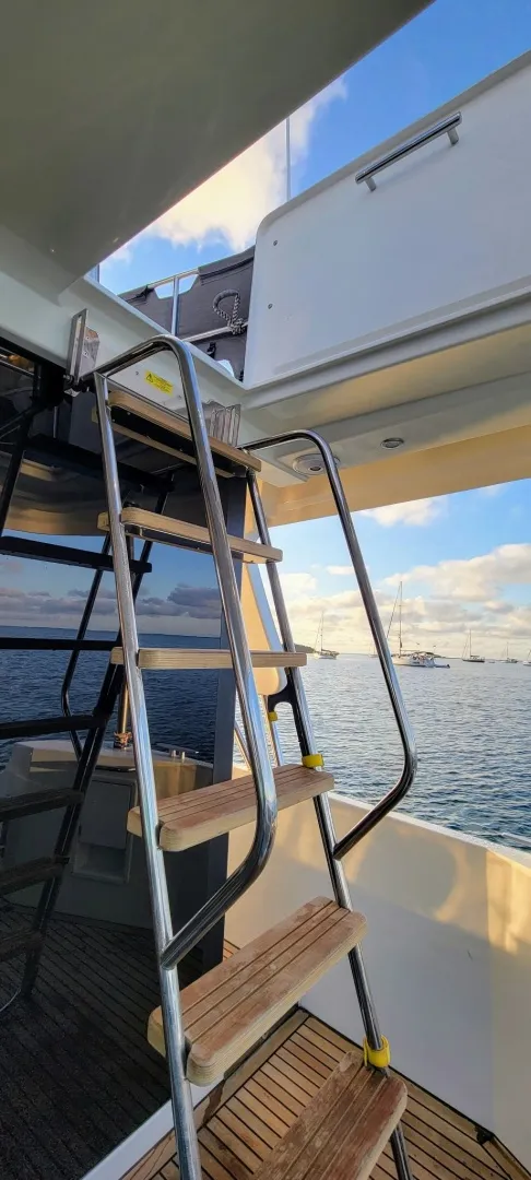 Slide: The Image of Beneteau Swift Trawler 41 Fly 2022 - 6040021