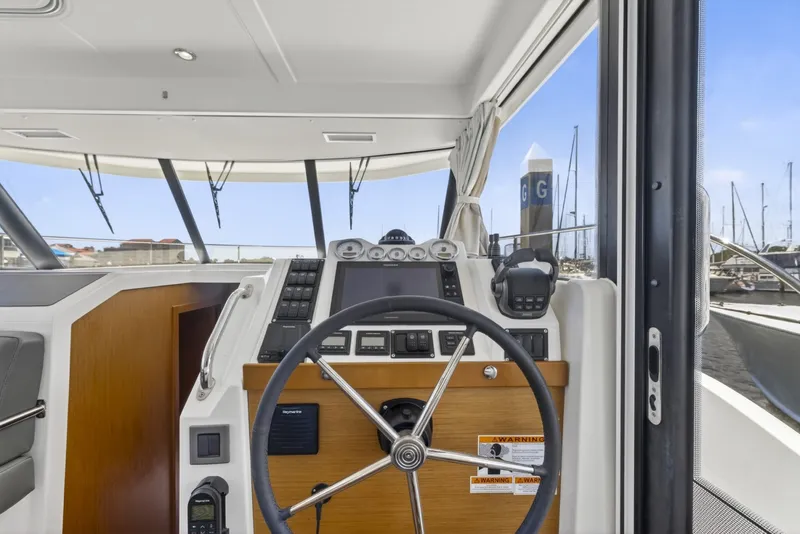 Slide: The Image of Beneteau Swift Trawler 41 Fly 2022 - 6223584