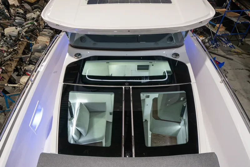 Slide: The Image of Axopar 37 2024 - 6040199