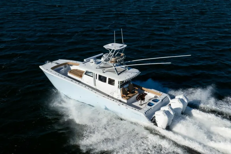 The Image of Port Stern Profile 2025 Freeman 43 Center Console - 6040128