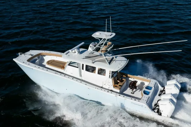 Slide: The Image of Port Stern Profile 2025 Freeman 43 Center Console - 6040133