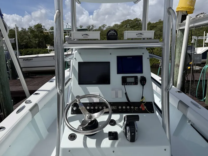 Slide: The Image of Latitude Tournament Boats 25 Center Console 2022 - 6040232