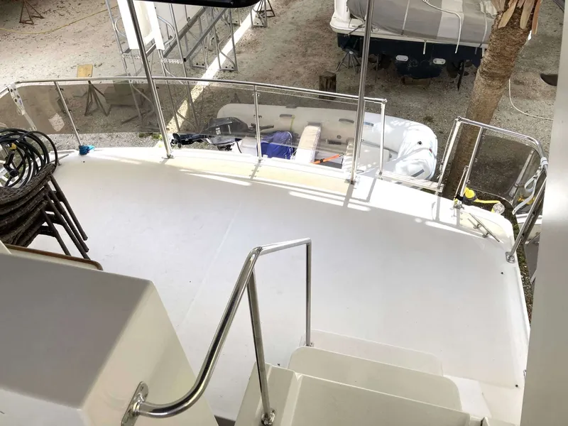 Slide: The Image of Carver Yachts 3807 1989 - 6040325