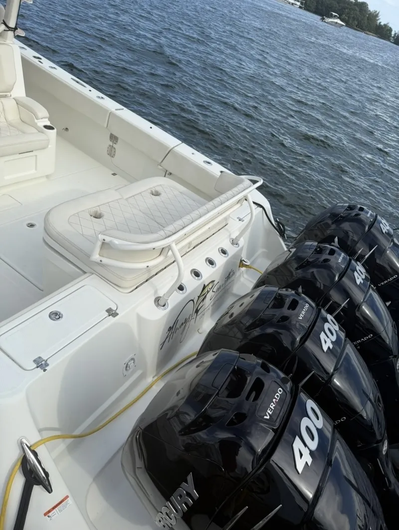 Slide: The Image of 2017 HCB 3900 Speciale Center Console Sportfisher - 6040434