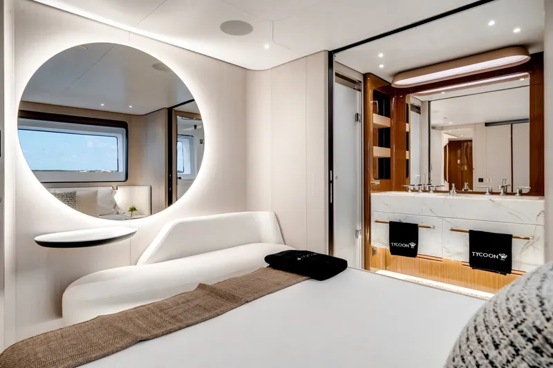 Slide: The Image of Azimut 36 Meter 2024 - 6040788