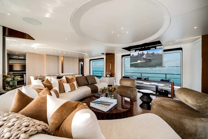 Slide: The Image of Azimut 36 Meter 2024 - 6040743