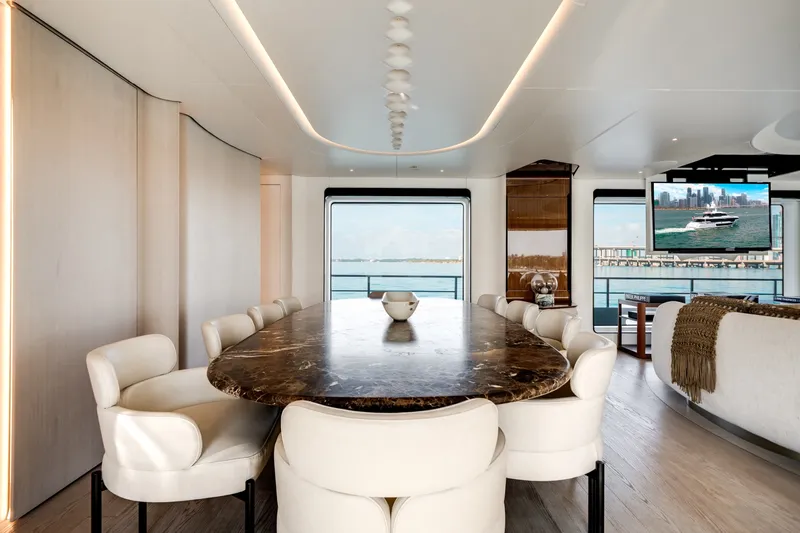 Slide: The Image of Azimut 36 Meter 2024 - 6040748