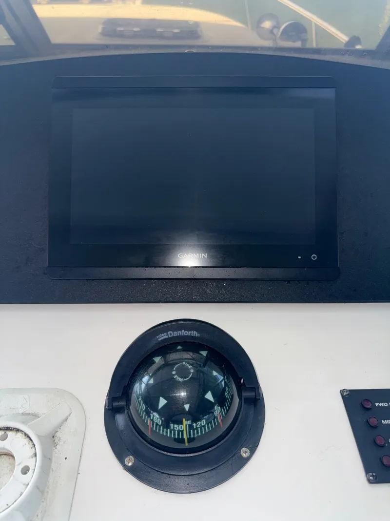 Slide: The Image of Mainship 34 2002 - 6042560