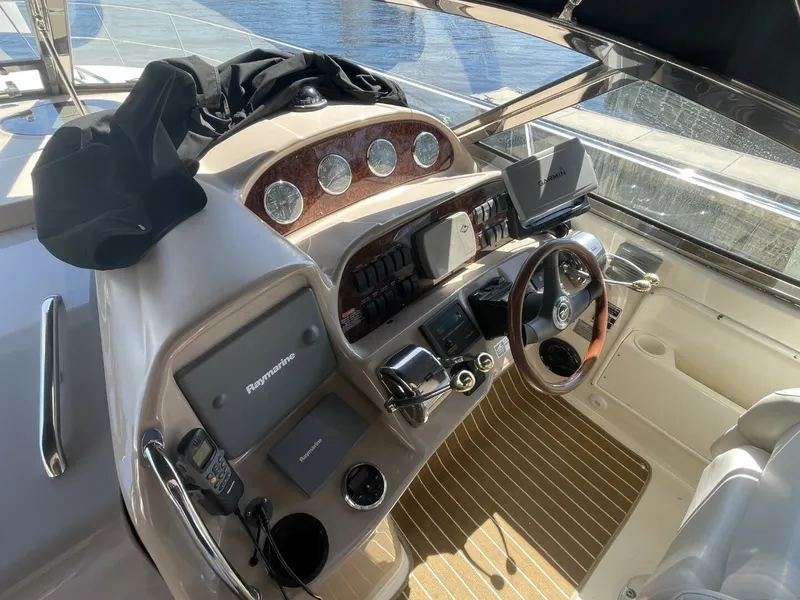 Slide: The Image of Sea Ray 360 Sundancer 2006 - 6041043