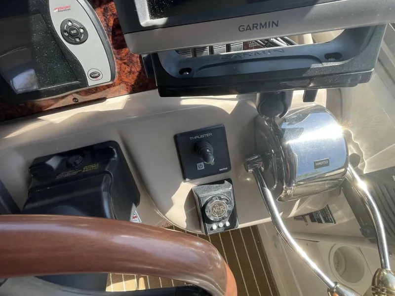 Slide: The Image of Sea Ray 360 Sundancer 2006 - 6041046