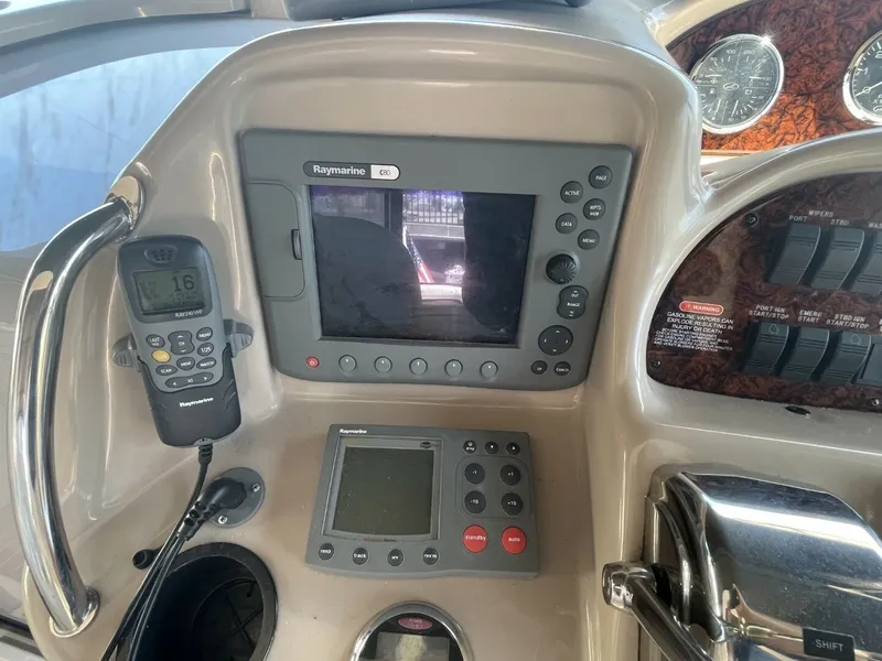 Slide: The Image of Sea Ray 360 Sundancer 2006 - 6041048