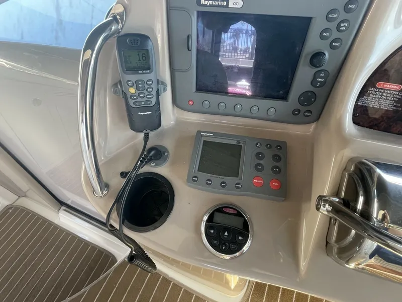 Slide: The Image of Sea Ray 360 Sundancer 2006 - 6041049