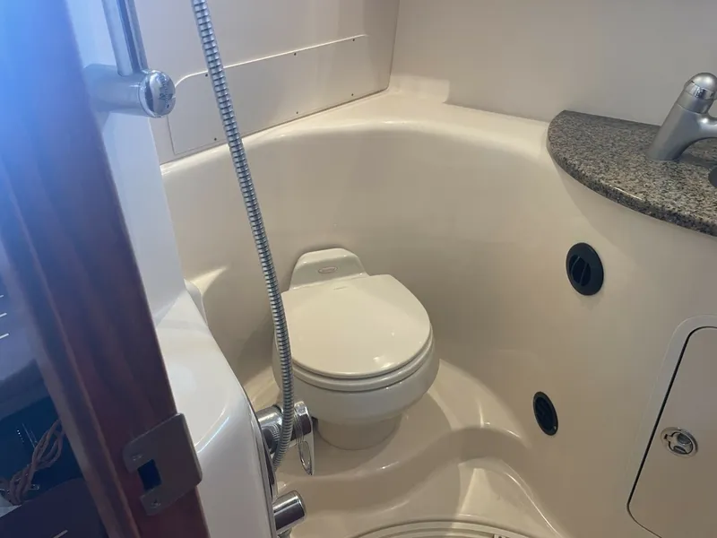 Slide: The Image of Sea Ray 360 Sundancer 2006 - 6041052