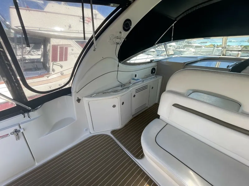 Slide: The Image of Sea Ray 360 Sundancer 2006 - 6041038