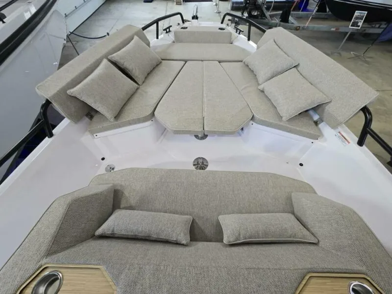 Slide: The Image of Axopar Cross Cabin 2026 - 7381813