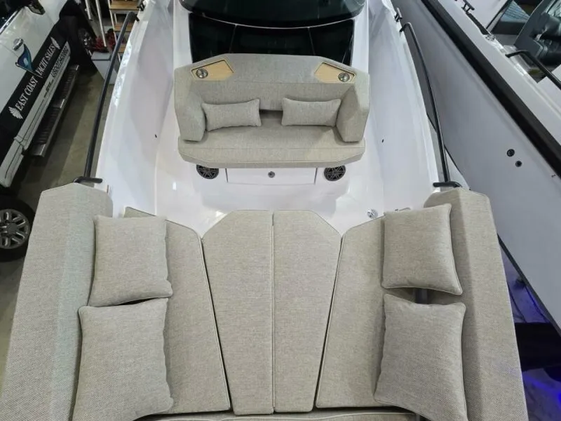 Slide: The Image of Axopar Cross Cabin 2026 - 7381822