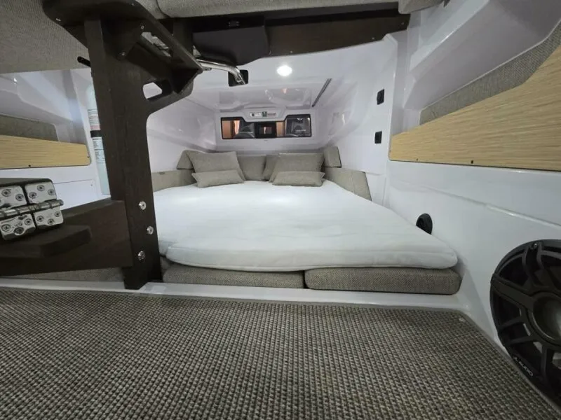 Slide: The Image of Axopar Cross Cabin 2026 - 7381830