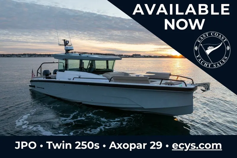 The Image of Axopar Cross Cabin 2027 - 7953361
