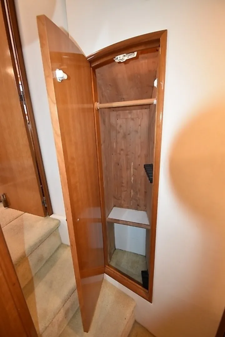 Slide: The Image of 0005657690 - 6041369