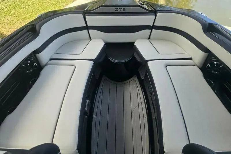 Slide: The Image of Yamaha 275SD 2025 - 6054538