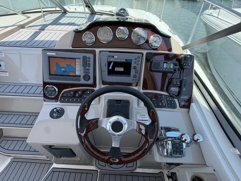 Slide: The Image of Sea Ray 330 Sundancer 2008 - 6077200