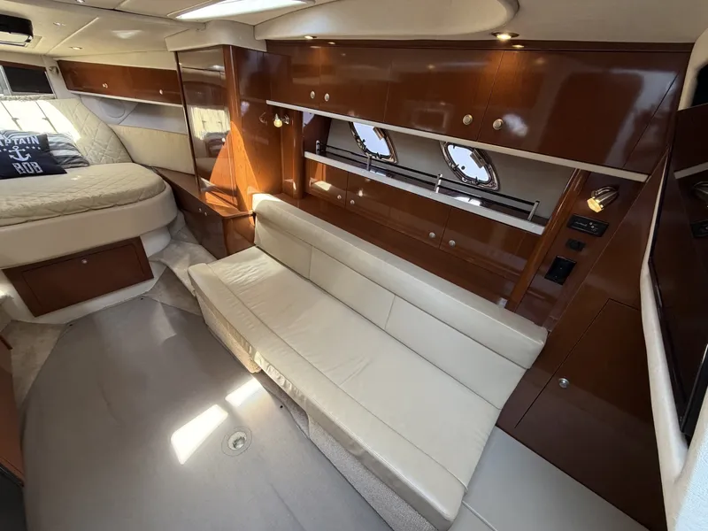 Slide: The Image of Sea Ray 330 Sundancer 2008 - 6077204